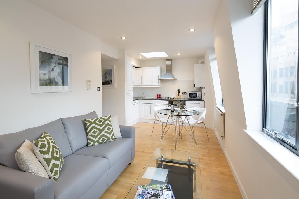 Monument One Apartment London Phòng bức ảnh